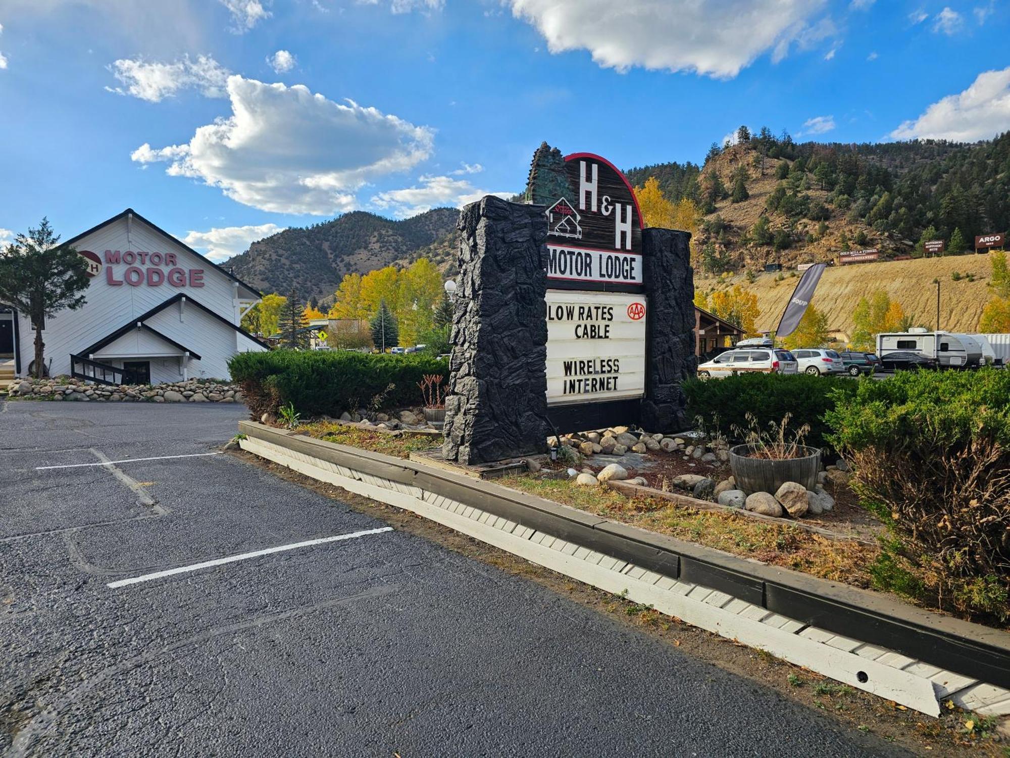 H&H Motor Lodge Idaho Springs Exterior foto