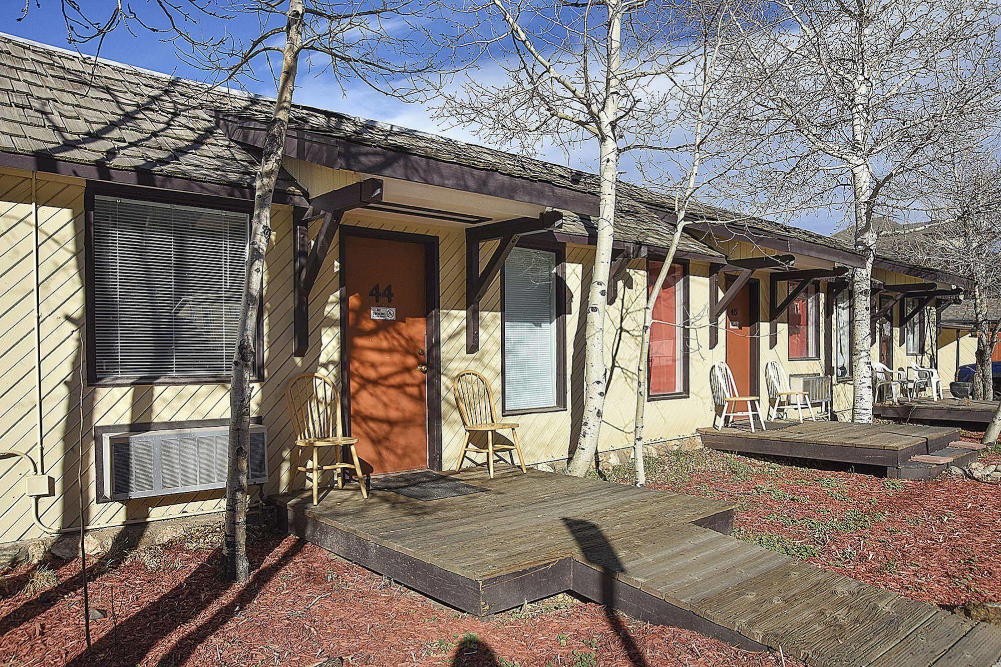 H&H Motor Lodge Idaho Springs Exterior foto